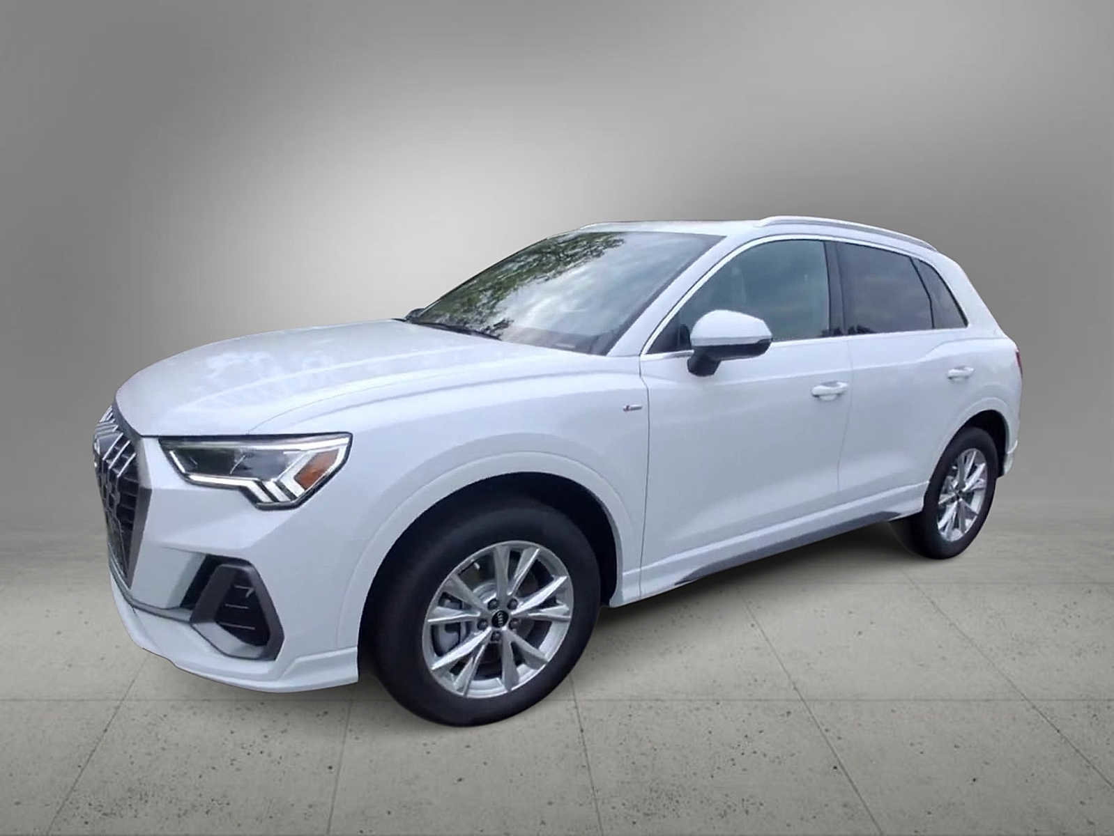 New 2025 Audi Q3 2.0T Premium image 4