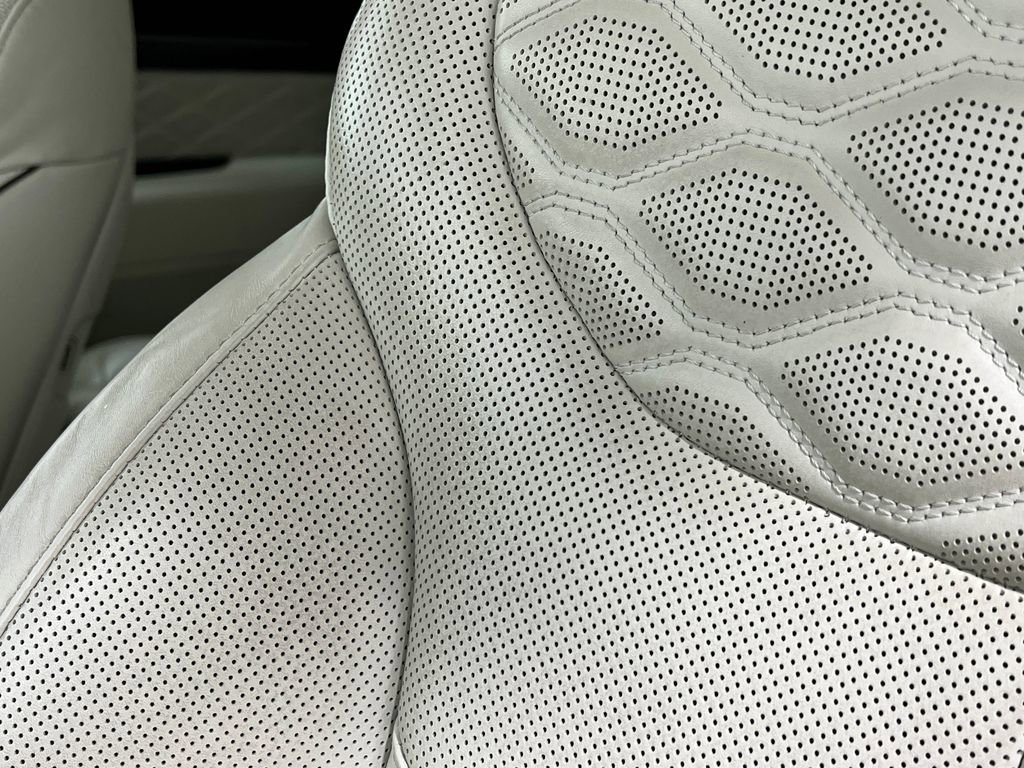 Used 2021 Hyundai Palisade Calligraphy image 20