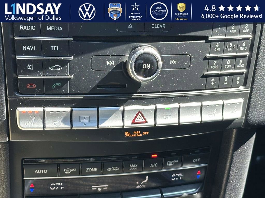 Used 2016 Mercedes-Benz E 400 4MATIC Sedan image 17