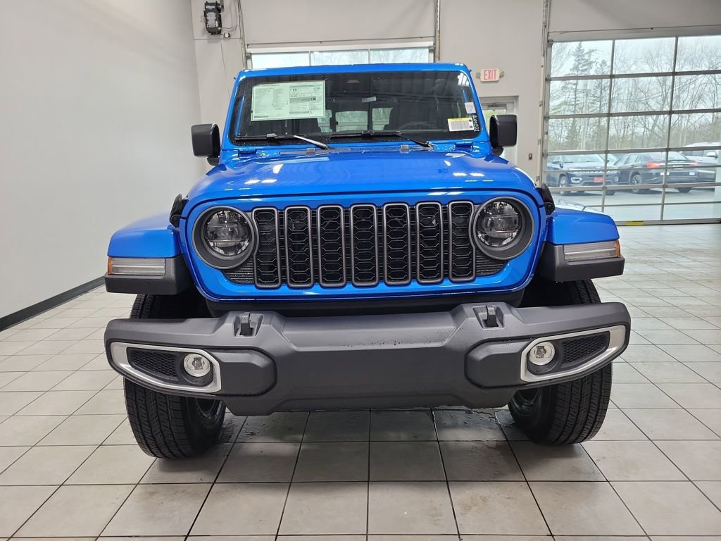 New 2026 Jeep Gladiator Sport AWD/4WD image 2