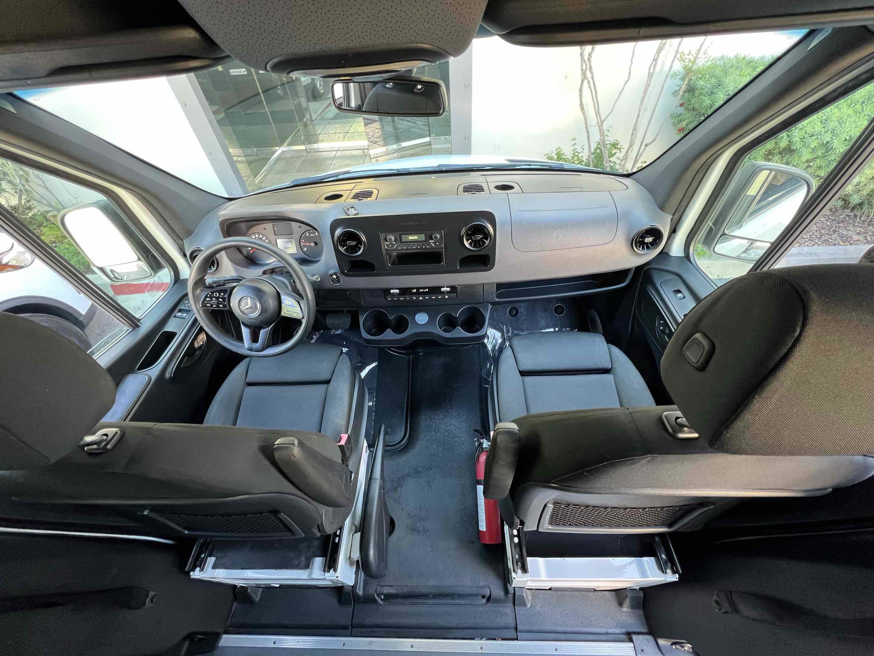 Used 2019 Mercedes-Benz Sprinter 2500 w/ Driver Convenience Package image 5