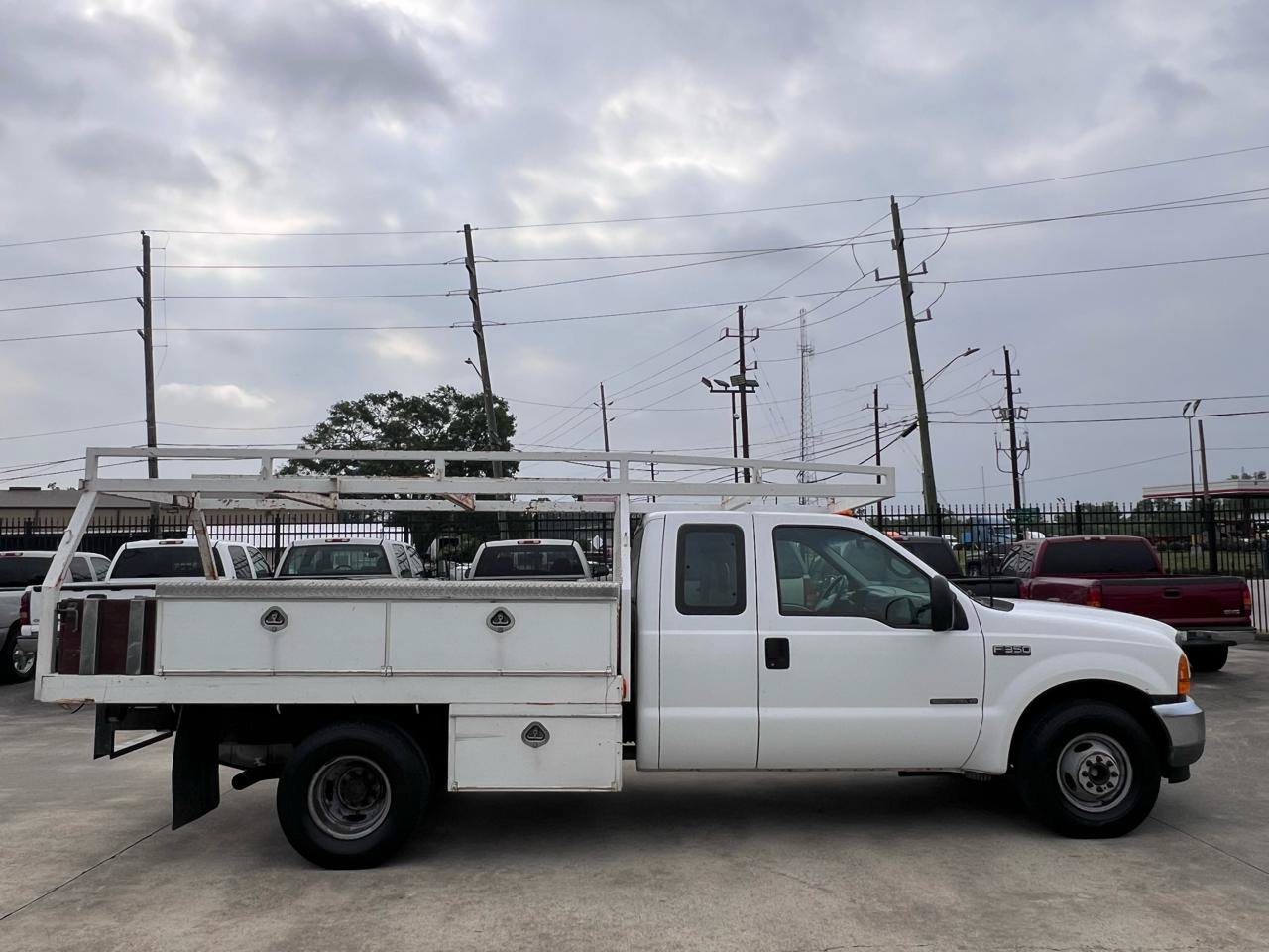Used 2001 Ford F350 XL RWD image 8