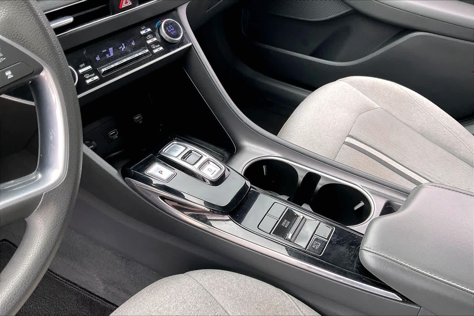 Used 2022 Hyundai Sonata SEL FWD image 15