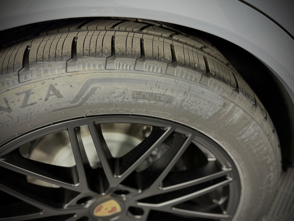 New 2026 Porsche Cayenne Coupe image 19