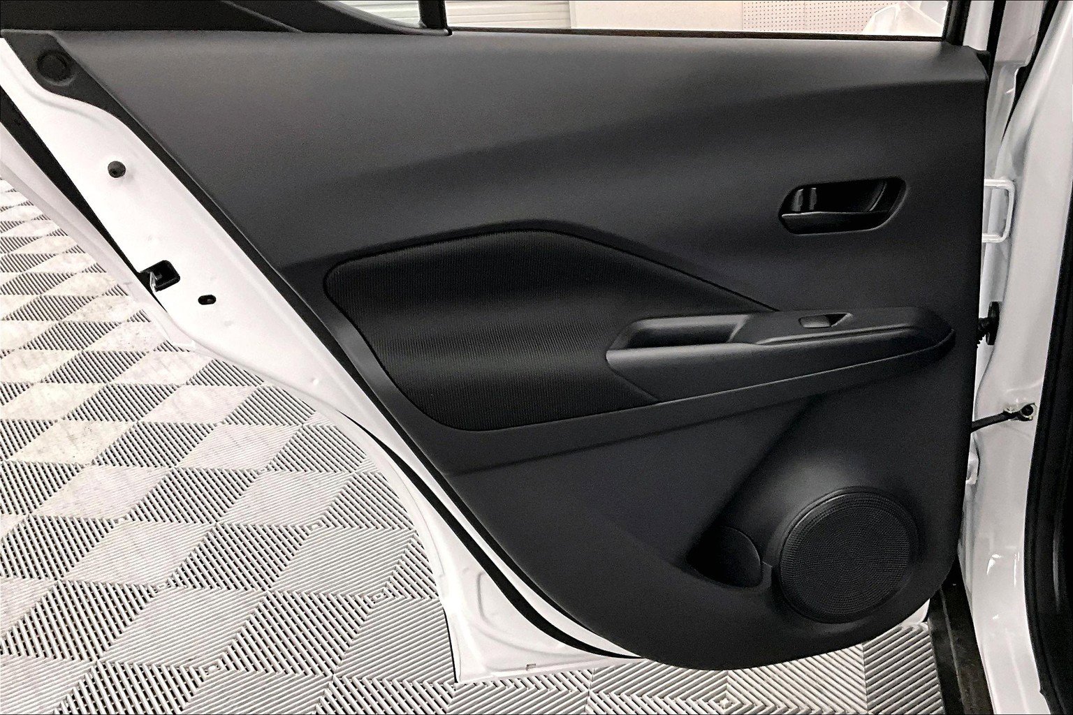 New 2025 Nissan Kicks Play S image 58
