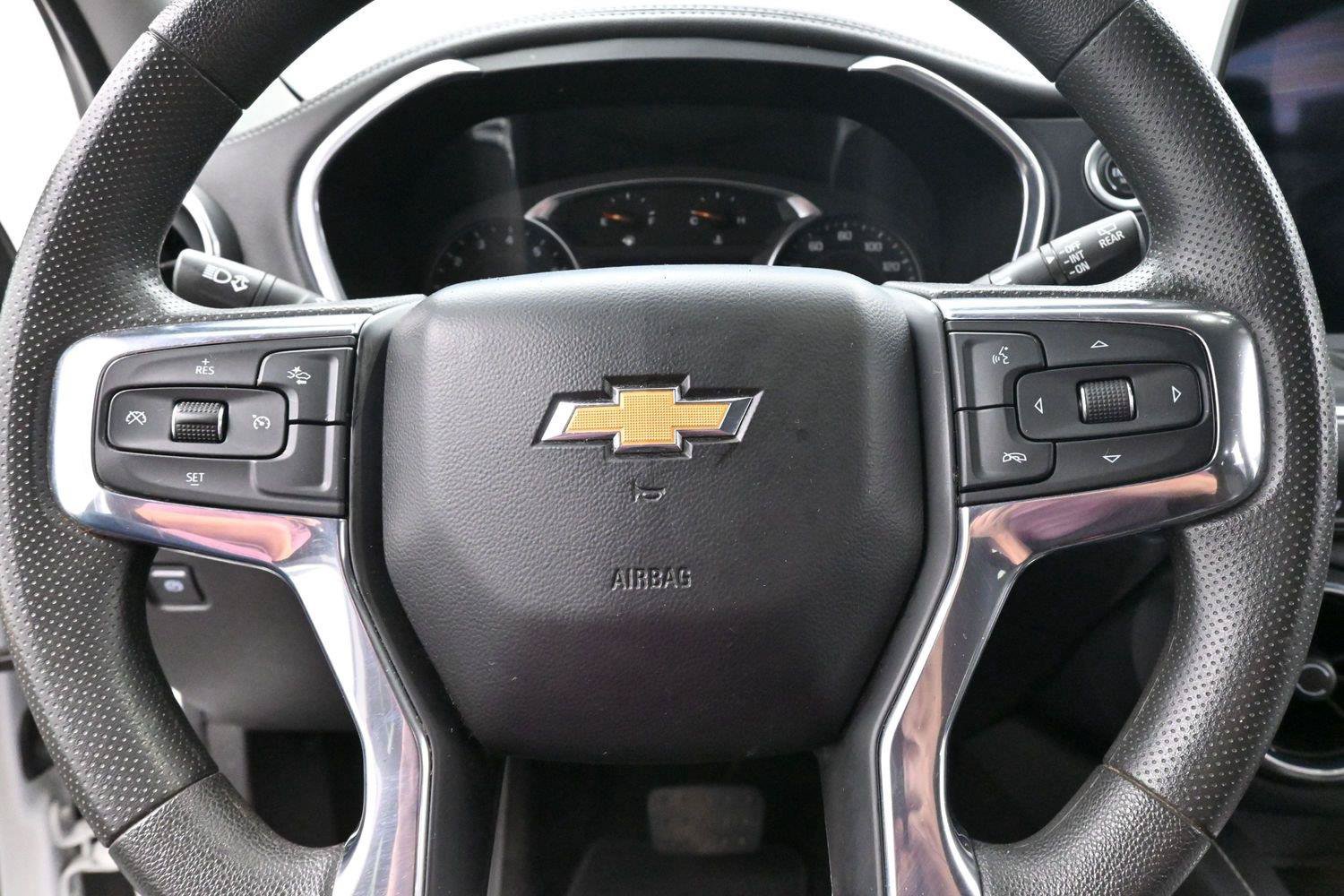 Used 2023 Chevrolet Blazer LT FWD image 17