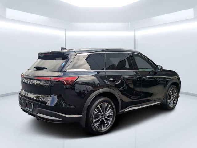 Used 2026 INFINITI QX60 Luxe w/ Cargo Package FWD image 3