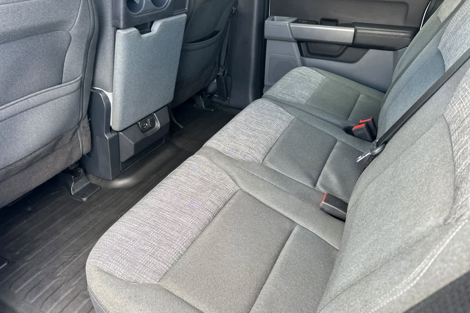 Certified 2022 Ford F150 XLT image 4