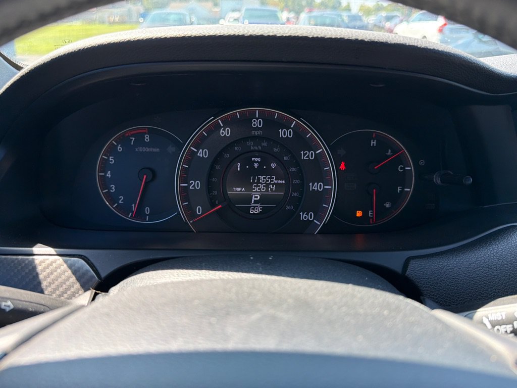 Used 2017 Honda Accord Sport image 19