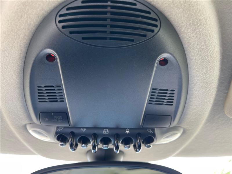 Used 2011 MINI Cooper Clubman S image 22