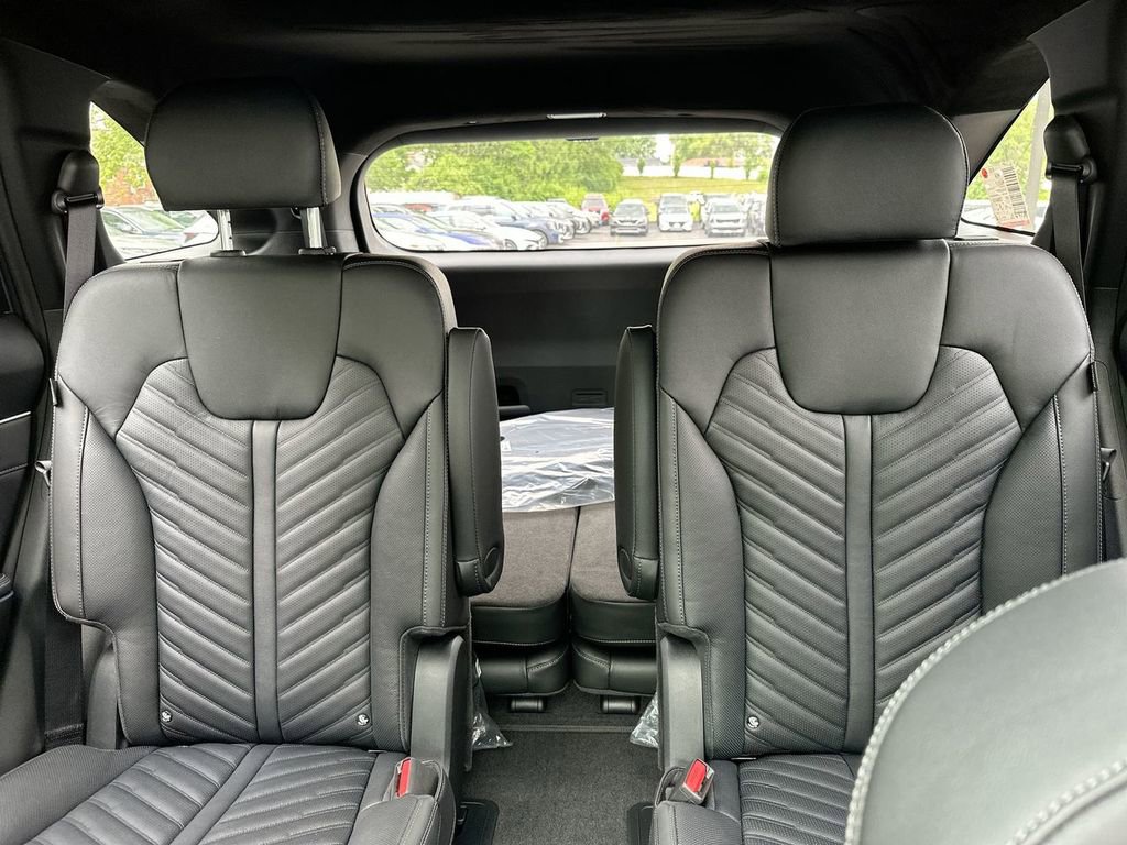 Used 2024 Kia Sorento SX Prestige image 42