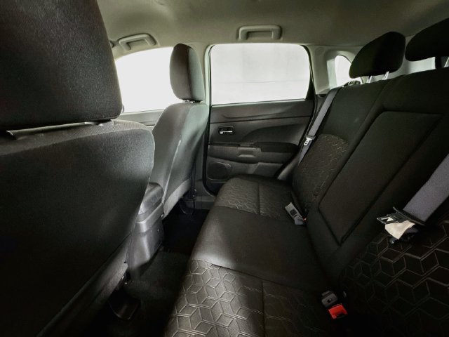 Used 2024 Mitsubishi Outlander Sport AWD image 21