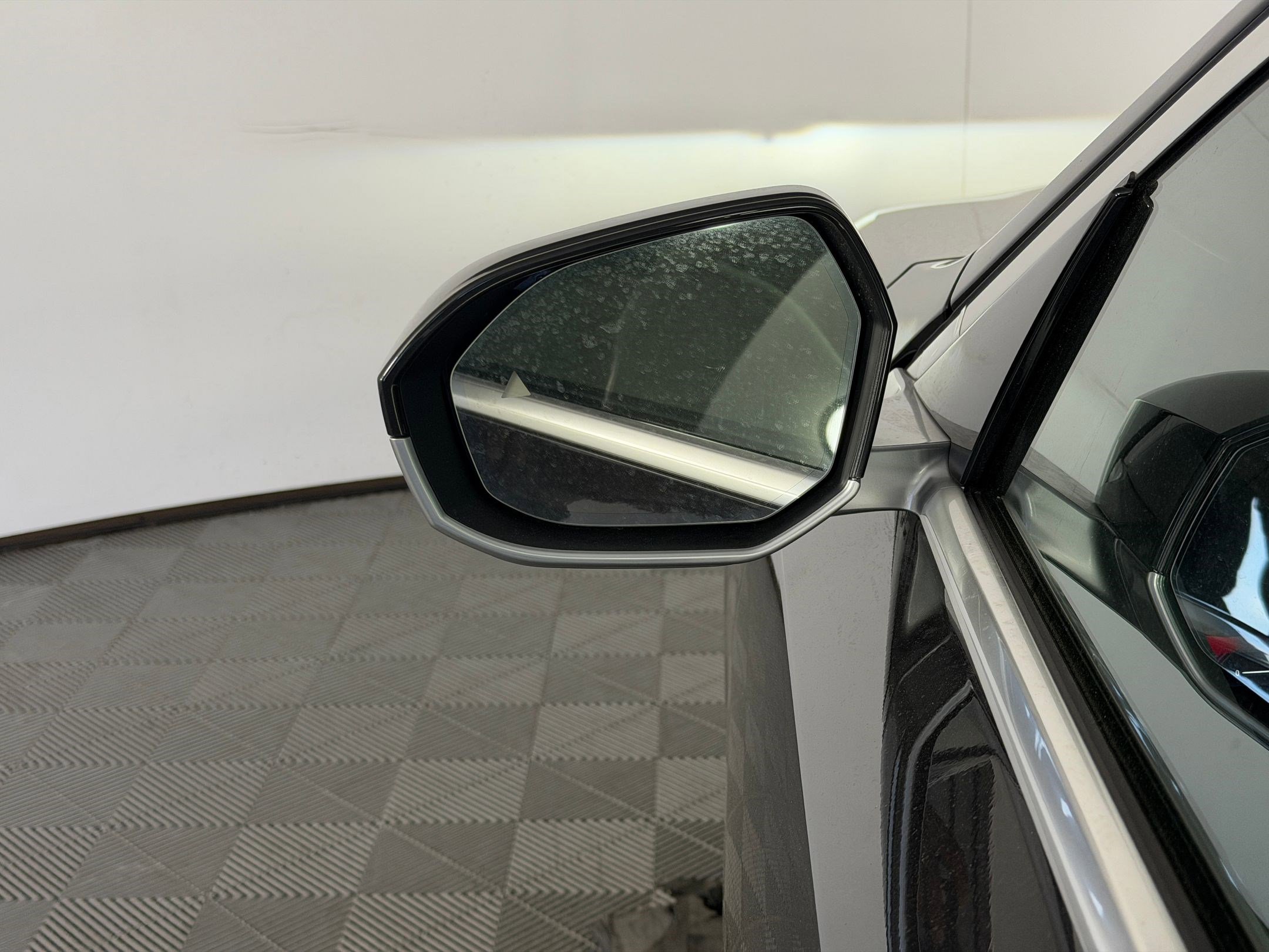 New 2026 BMW i5 eDrive40 RWD image 21