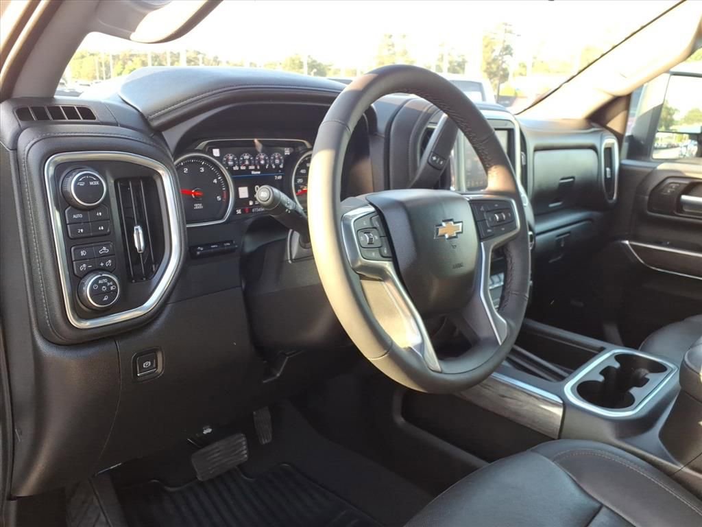 Used 2022 Chevrolet Silverado 3500 LTZ w/ LTZ Premium Texas Edition AWD/4WD image 19