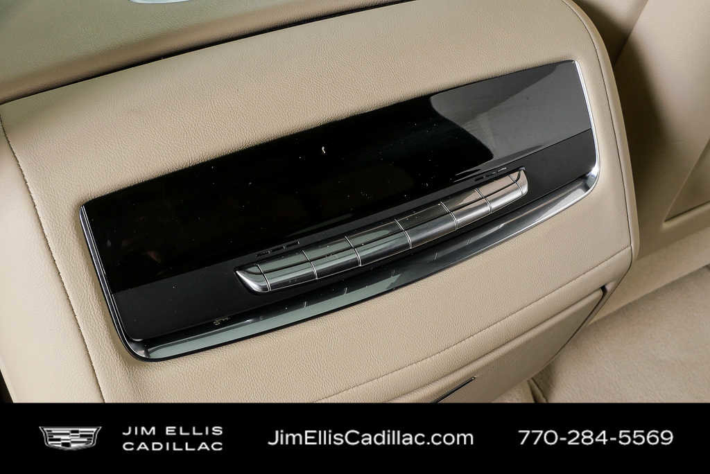 Used 2024 Cadillac Escalade Premium Luxury image 20
