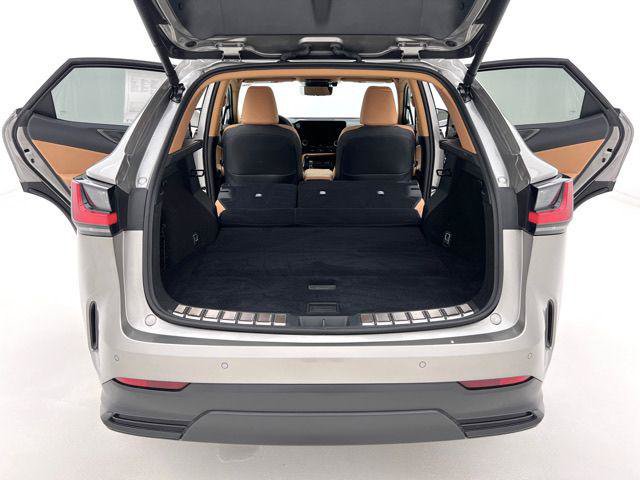 Certified 2025 Lexus NX 350 AWD w/ Premium Package image 27