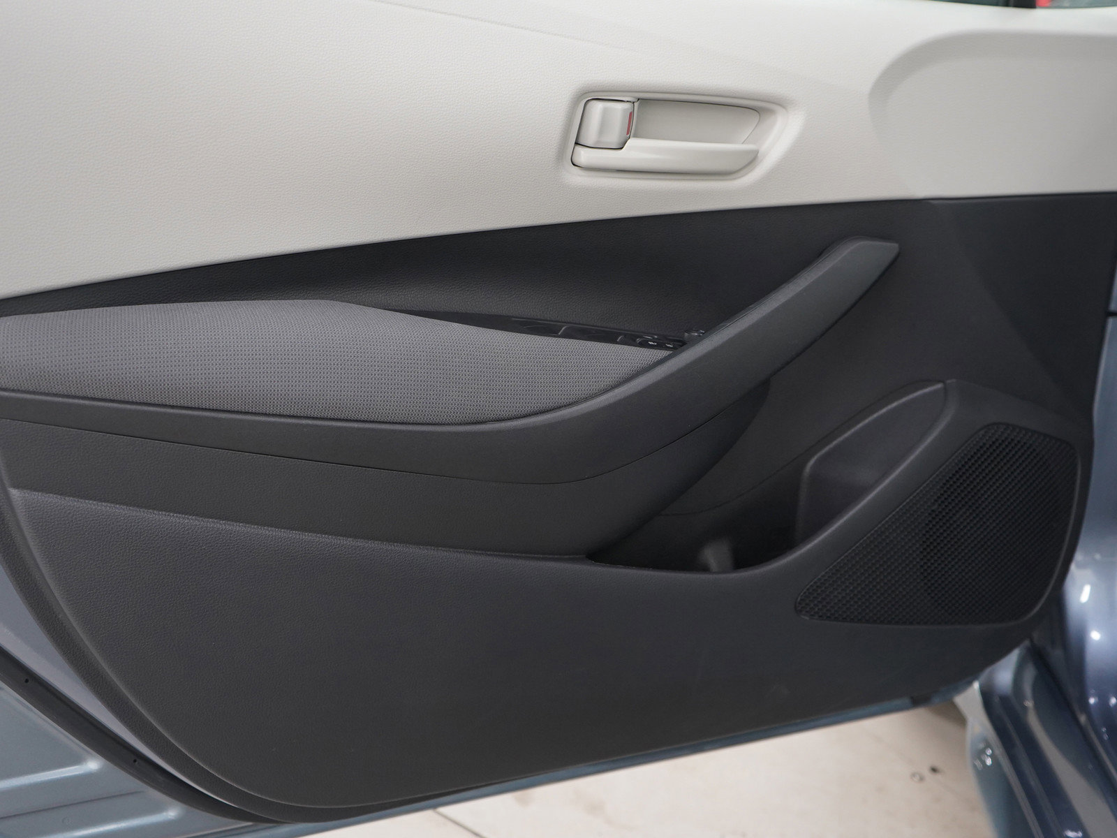 Used 2026 Toyota Corolla LE image 17