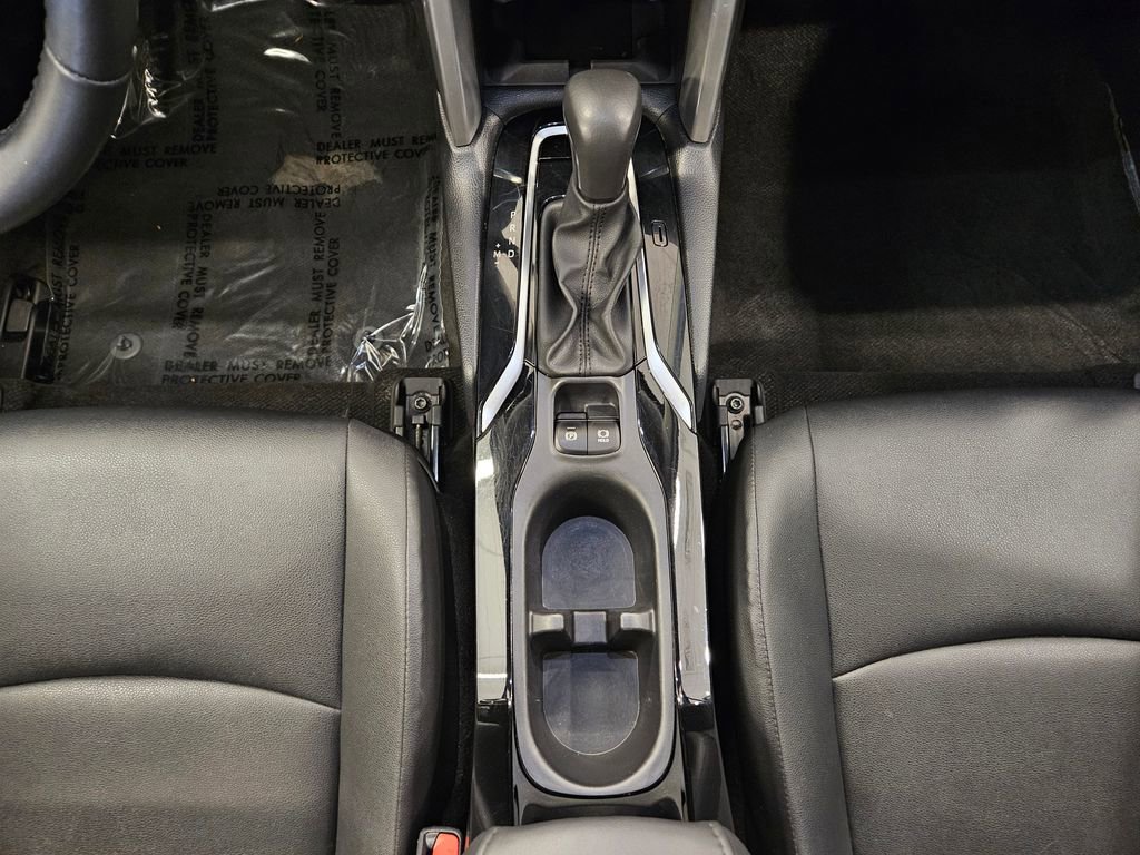 Used 2024 Toyota Corolla Cross XLE image 18