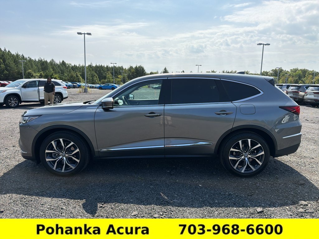 Used 2024 Acura MDX w/ Technology Package AWD/4WD image 4