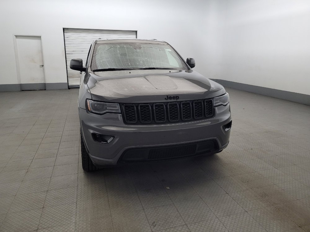 Used 2022 Jeep Grand Cherokee Laredo X image 14