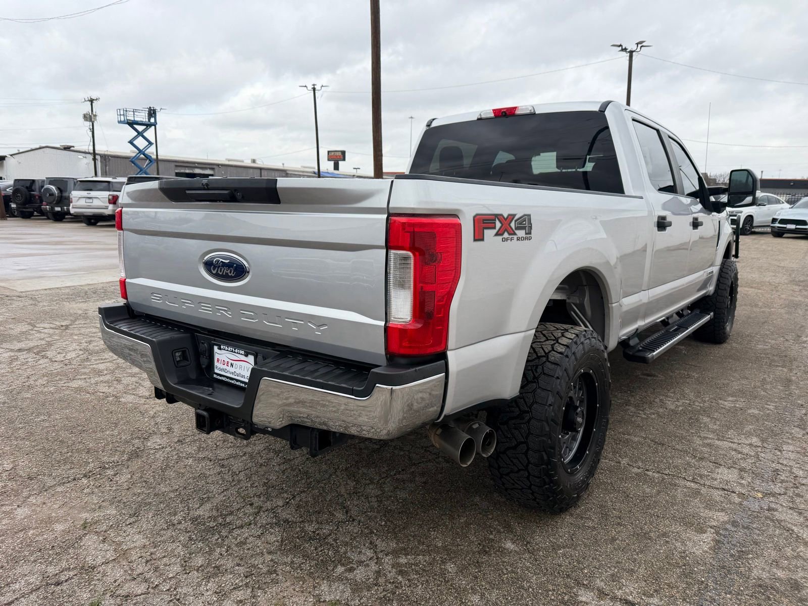 Used 2019 Ford F250 XL w/ STX Appearance Package image 7