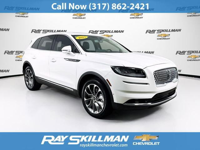 Used 2023 Lincoln Nautilus Reserve w/ Equipment Group 201A image 1