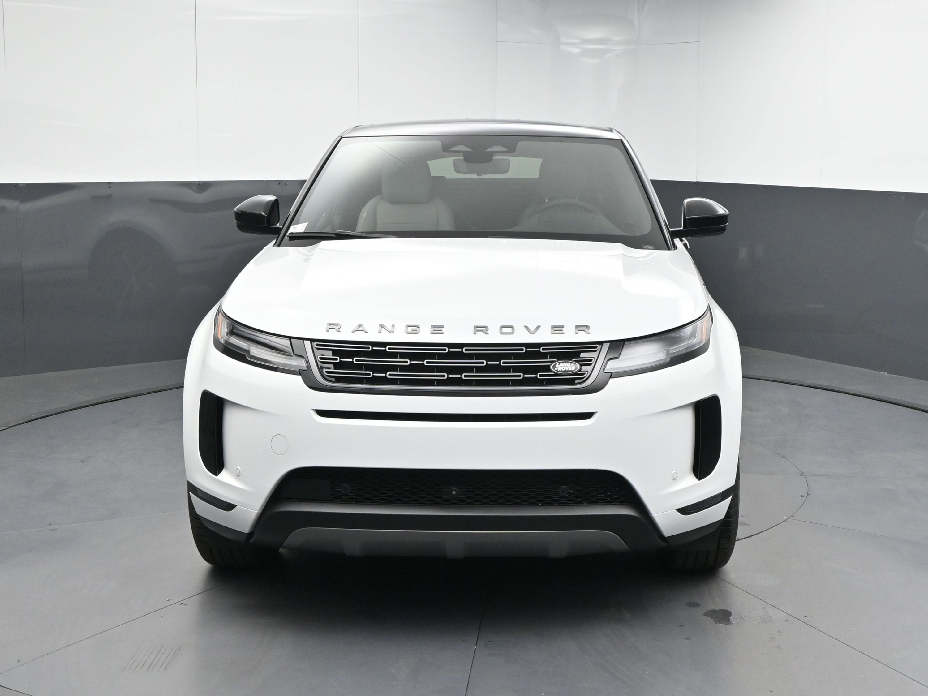 New 2026 Land Rover Range Rover Evoque S image 25