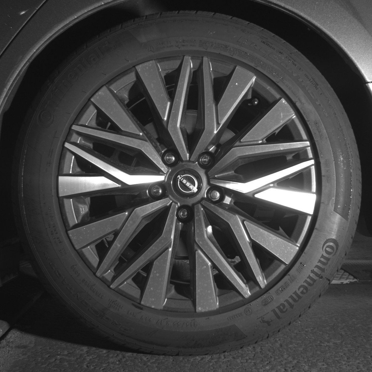 Used 2025 Nissan Altima 2.5 SV image 14