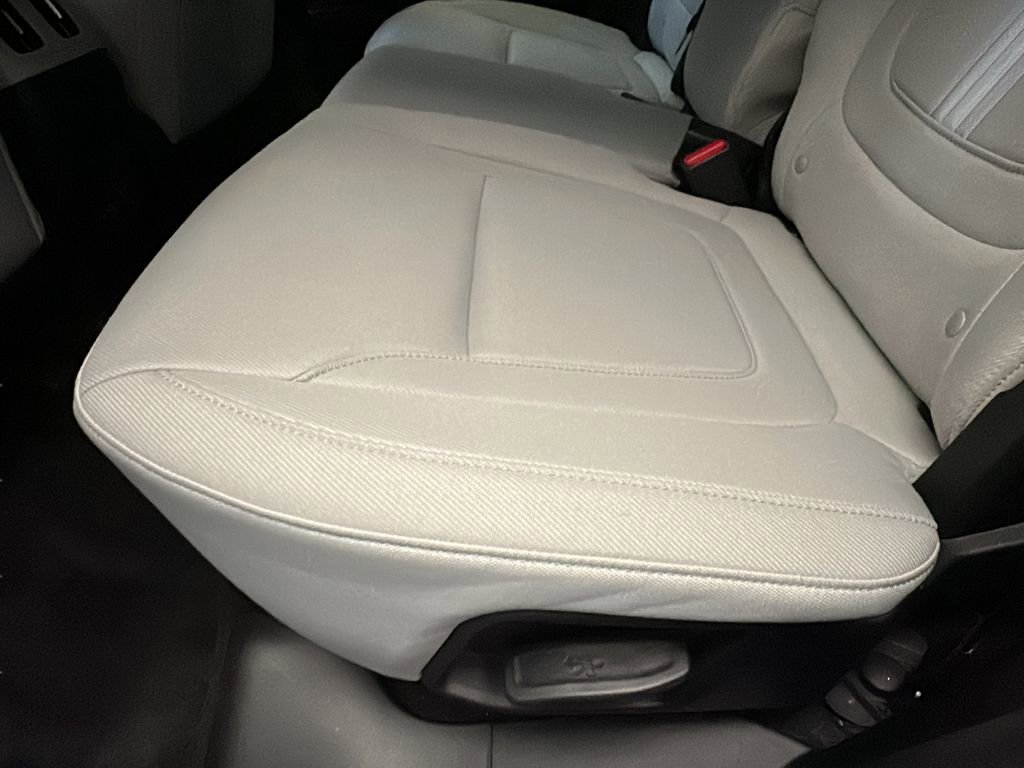 Certified 2025 Hyundai Tucson SEL image 12