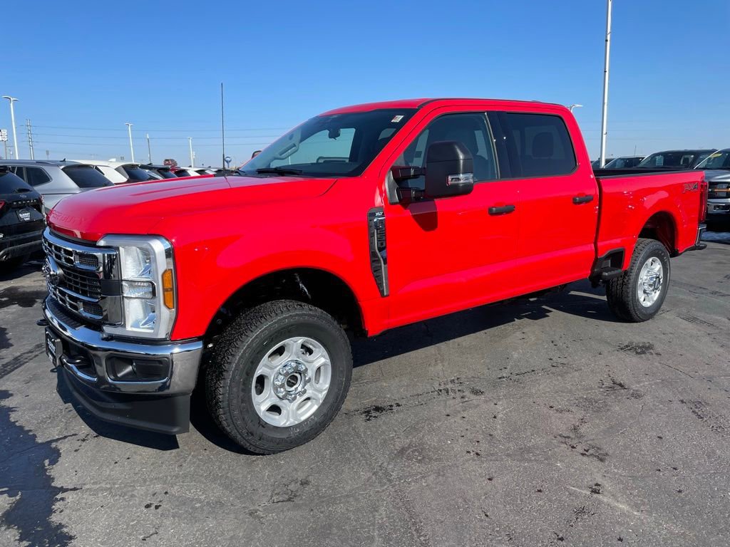 New 2026 Ford F250 XLT w/ FX4 Off-Road Package image 5