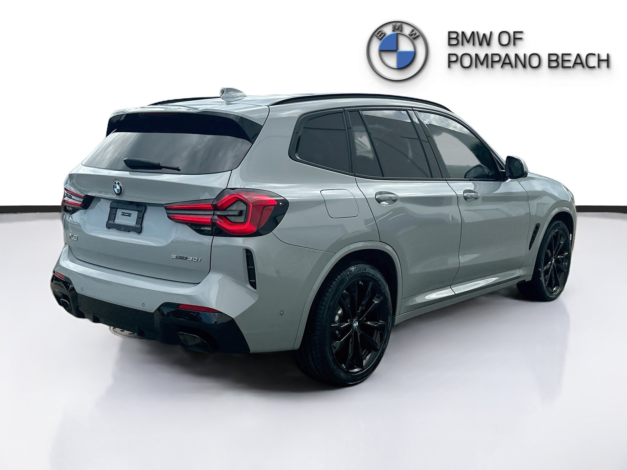 Used 2024 BMW X3 sDrive30i w/ Premium Package w/ZPA RWD image 7