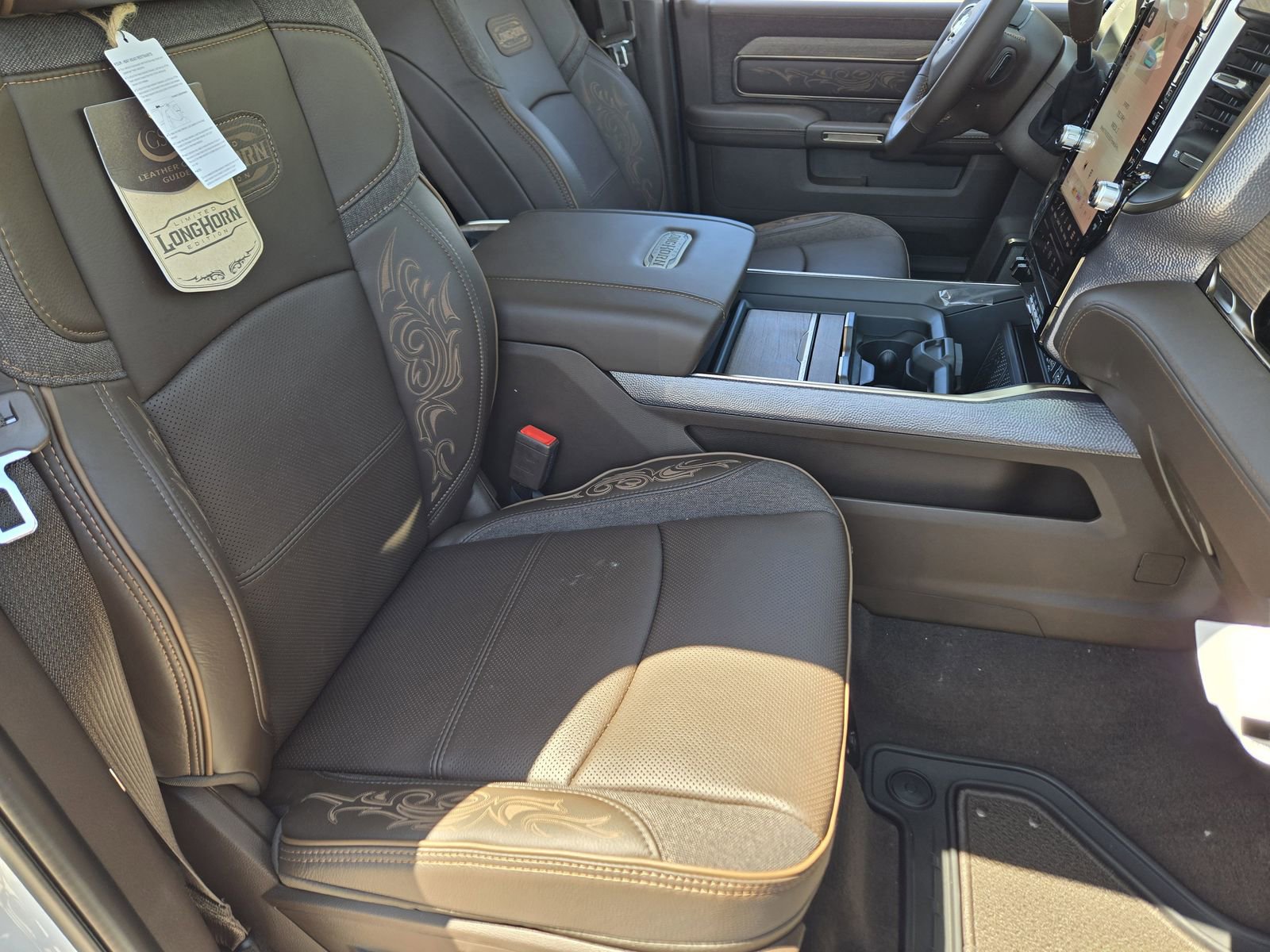 New 2025 RAM 2500 Limited image 12