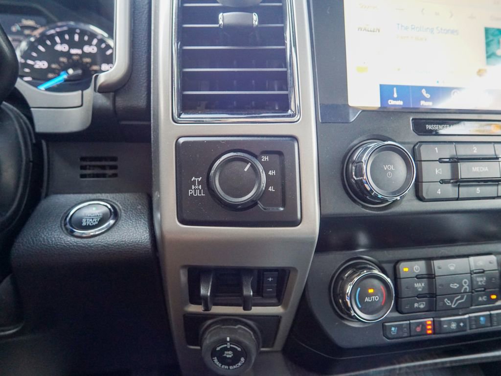 Used 2020 Ford F250 Lariat w/ Lariat Ultimate Package AWD/4WD image 29