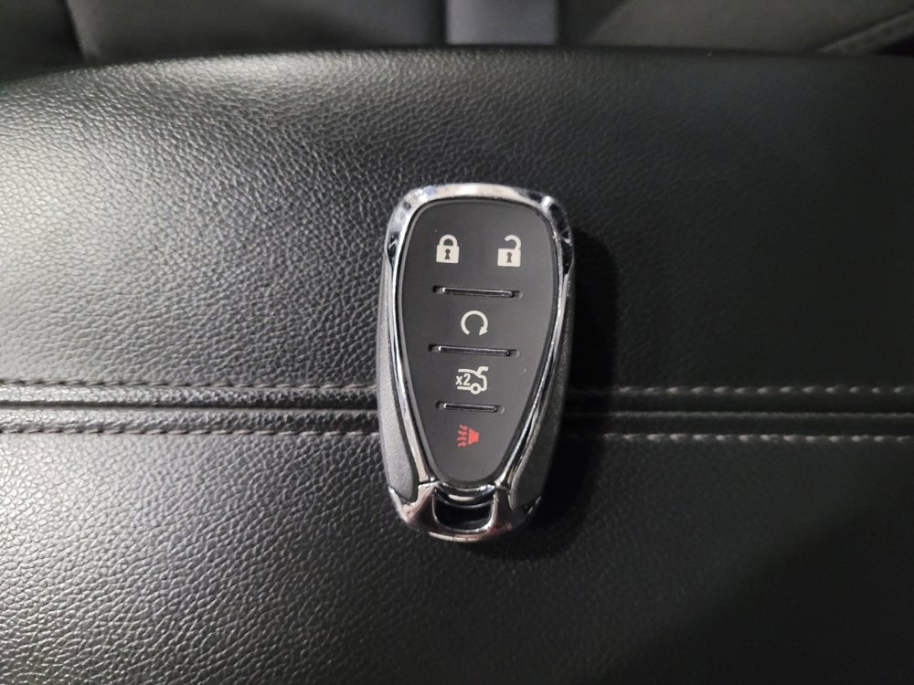 Used 2023 Chevrolet Malibu LT image 32