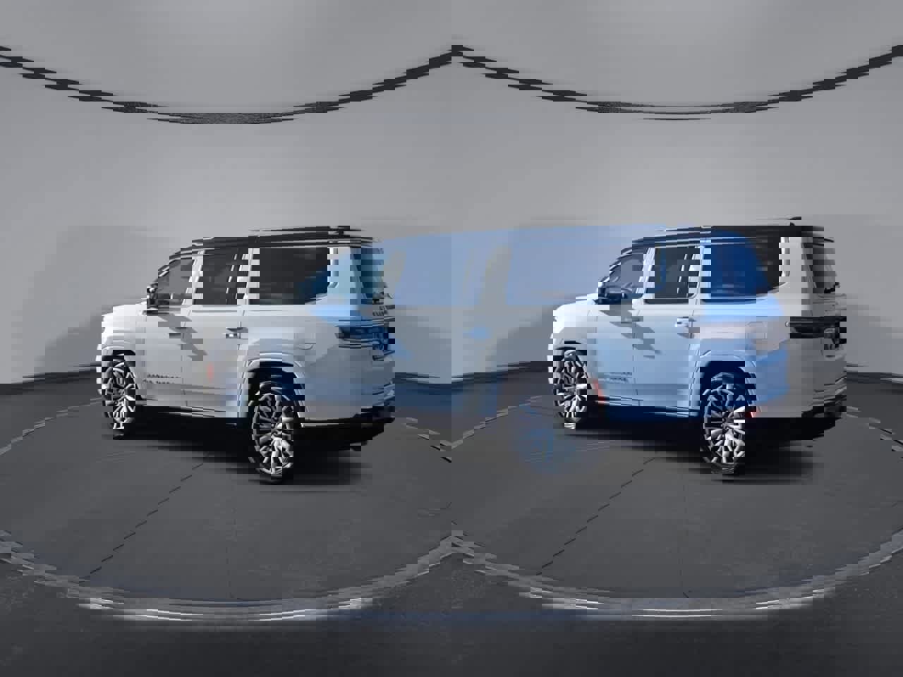 Used 2024 Jeep Grand Wagoneer L Series III image 6