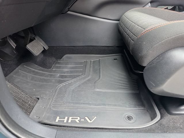 Used 2024 Honda HR-V Sport image 10