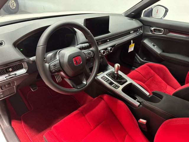Used 2025 Honda Civic Type R image 14