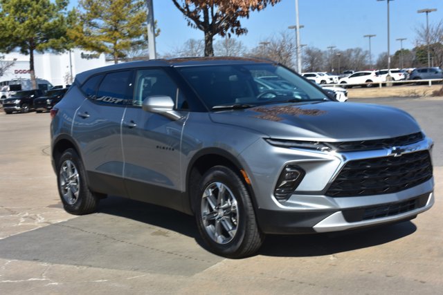 New 2026 Chevrolet Blazer LT w/ LPO, Floor Liner Package image 3