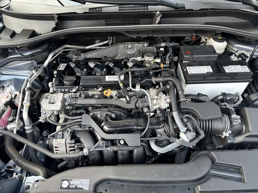 Used 2023 Toyota Corolla Cross L image 17