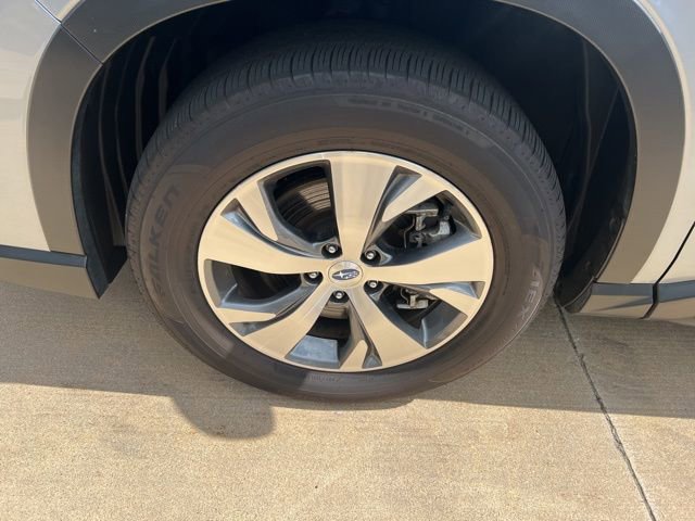 Used 2024 Subaru Ascent Premium w/ Convenience Package image 15