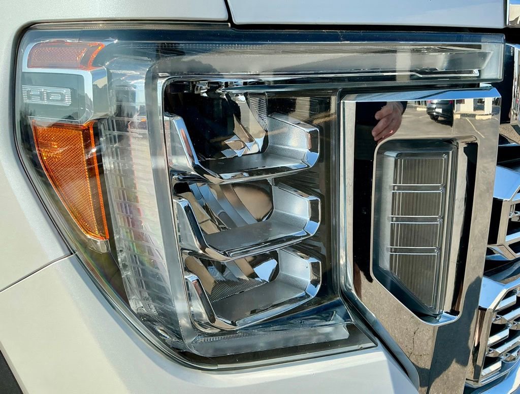 Used 2021 GMC Sierra 2500 Denali w/ Denali Ultimate Package image 8