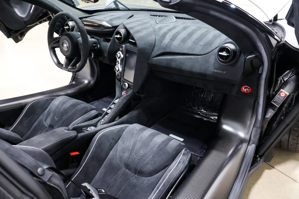 Used 2022 McLaren 765LT RWD image 65
