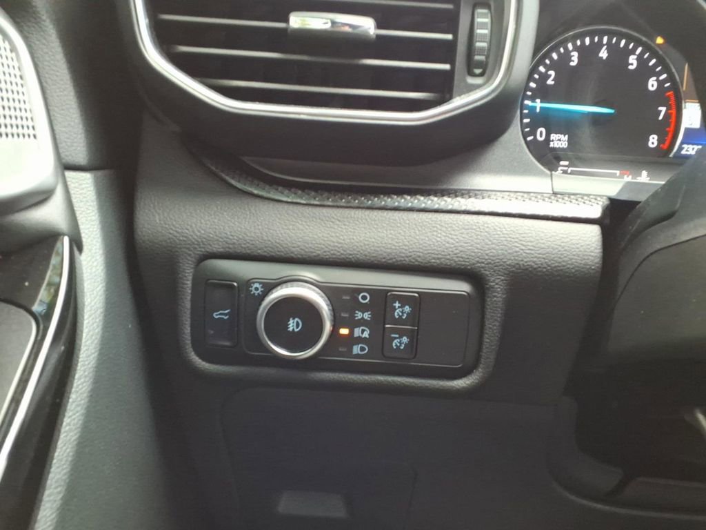 Certified 2024 Ford Explorer ST-Line AWD/4WD image 15