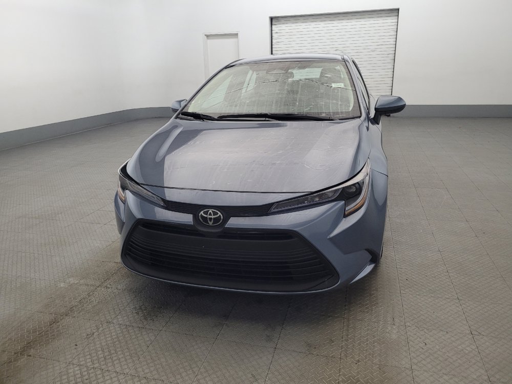 Used 2025 Toyota Corolla LE FWD image 15