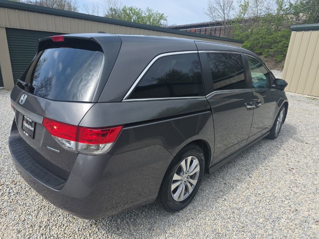 Used 2016 Honda Odyssey SE image 5