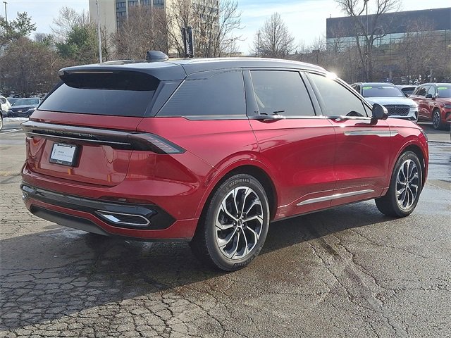 Used 2024 Lincoln Nautilus Reserve image 6