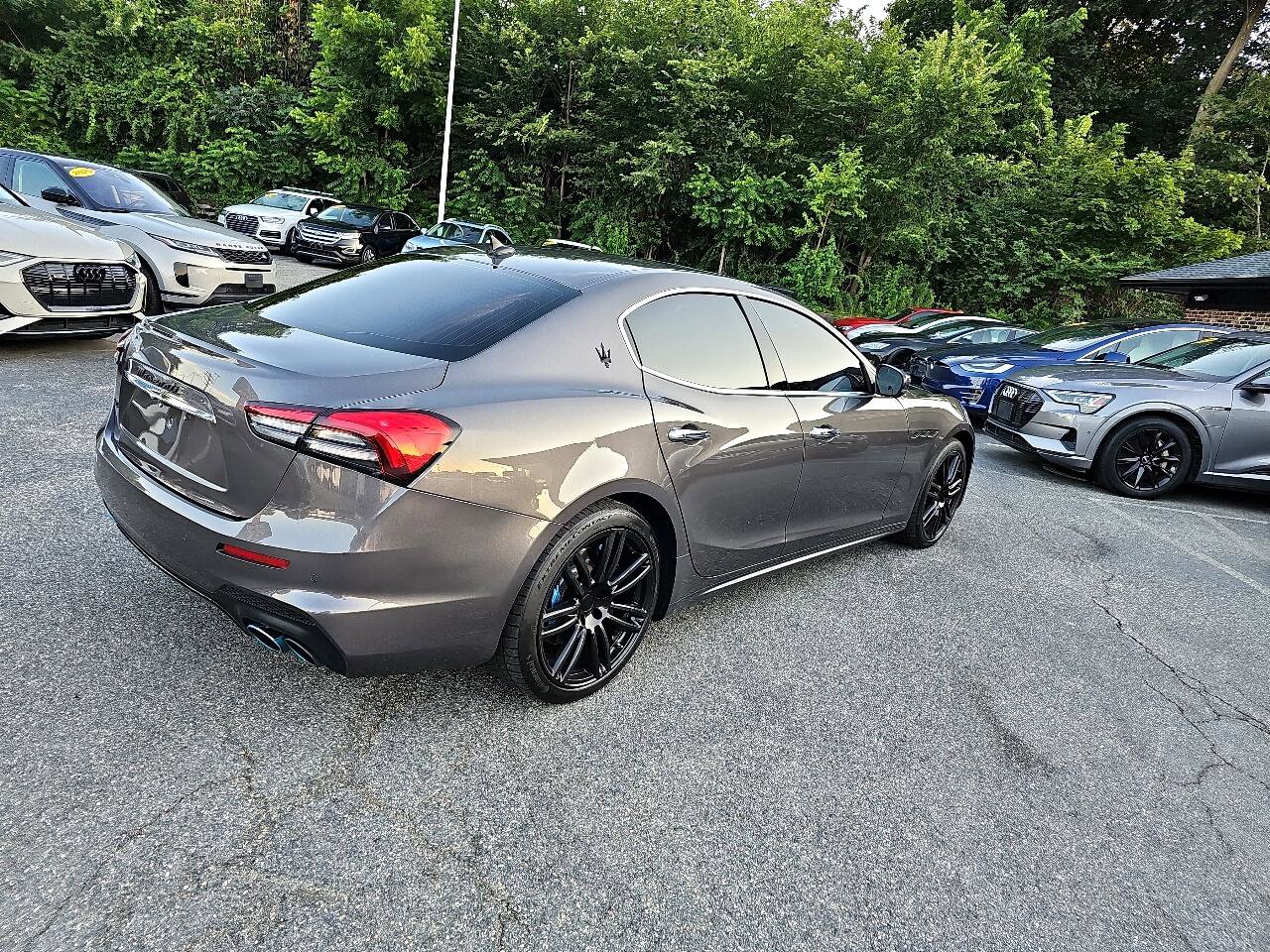 Used 2022 Maserati Ghibli Modena image 22