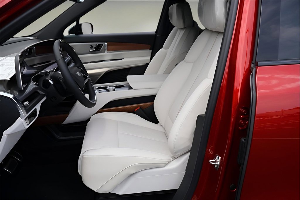 New 2026 Cadillac Vistiq Luxury image 15