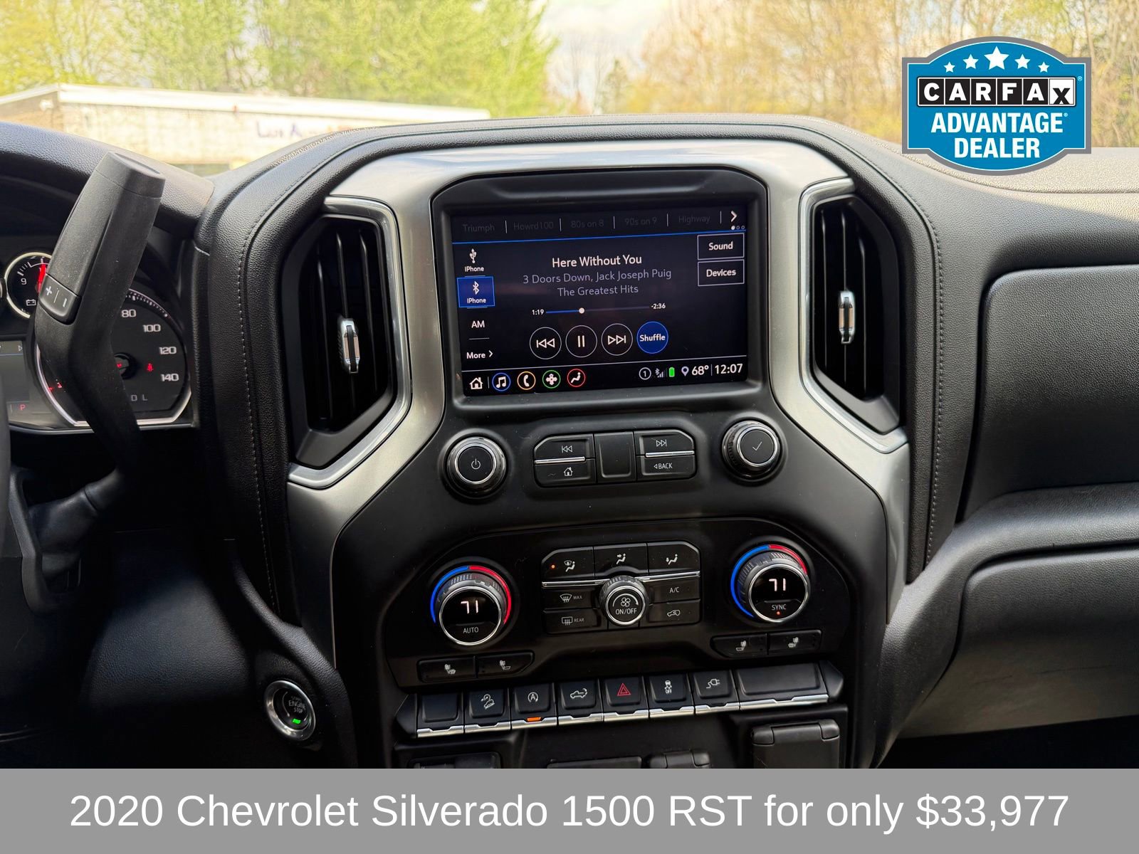 Used 2020 Chevrolet Silverado 1500 RST AWD/4WD image 18