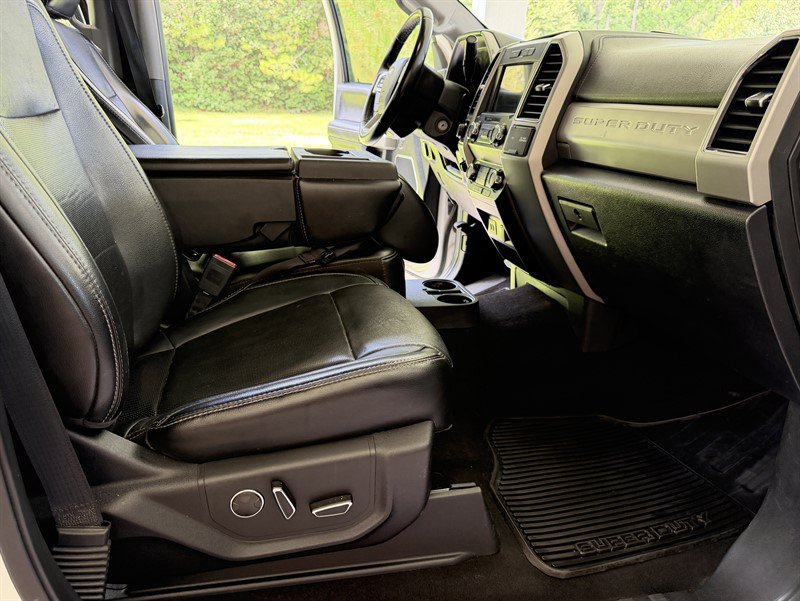 Used 2019 Ford F250 Lariat w/ Lariat Value Package AWD/4WD image 19